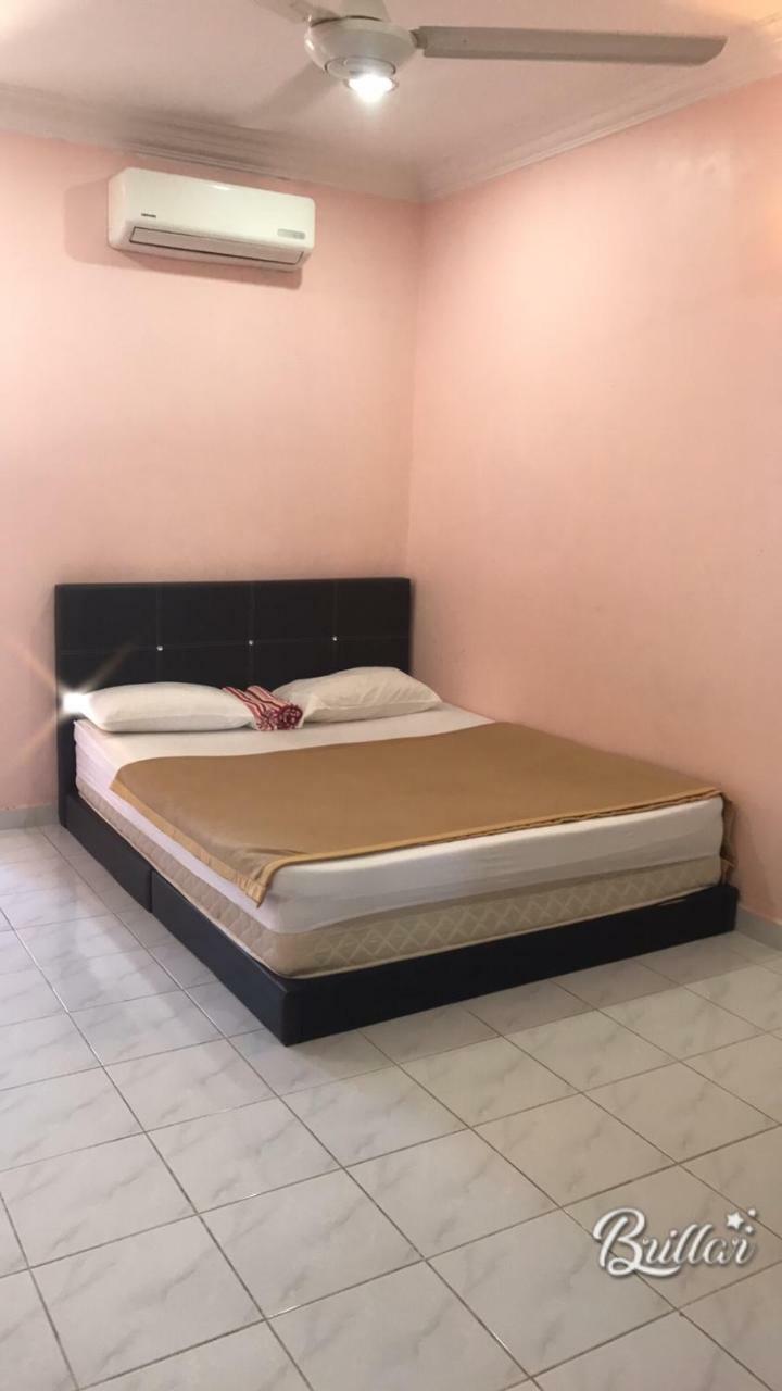 Mikraj Hotel Kuala Besut Экстерьер фото