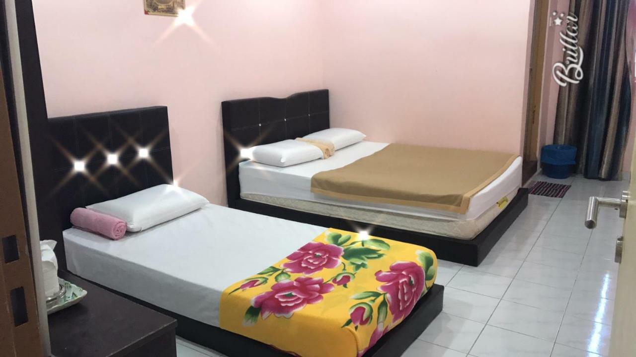 Mikraj Hotel Kuala Besut Экстерьер фото